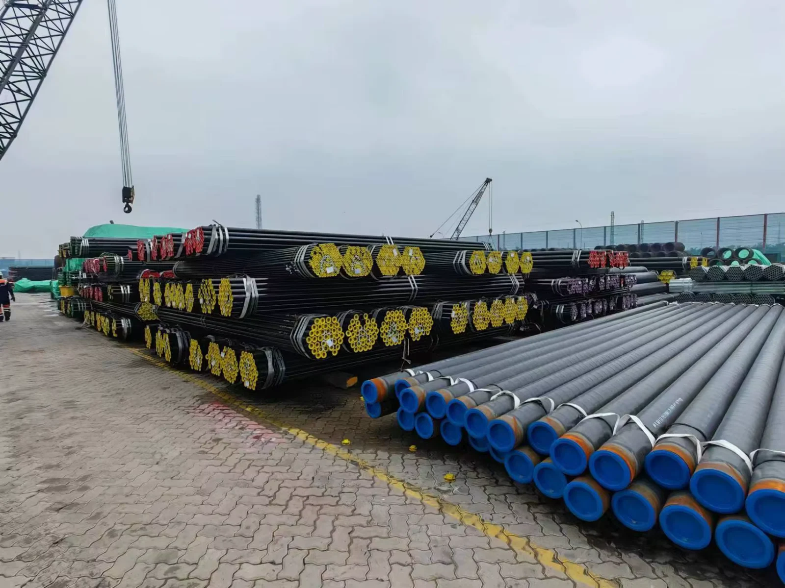 A335 P11 Seamless Alloy Steel Pipe SCH160 Wall Thickness Supplier