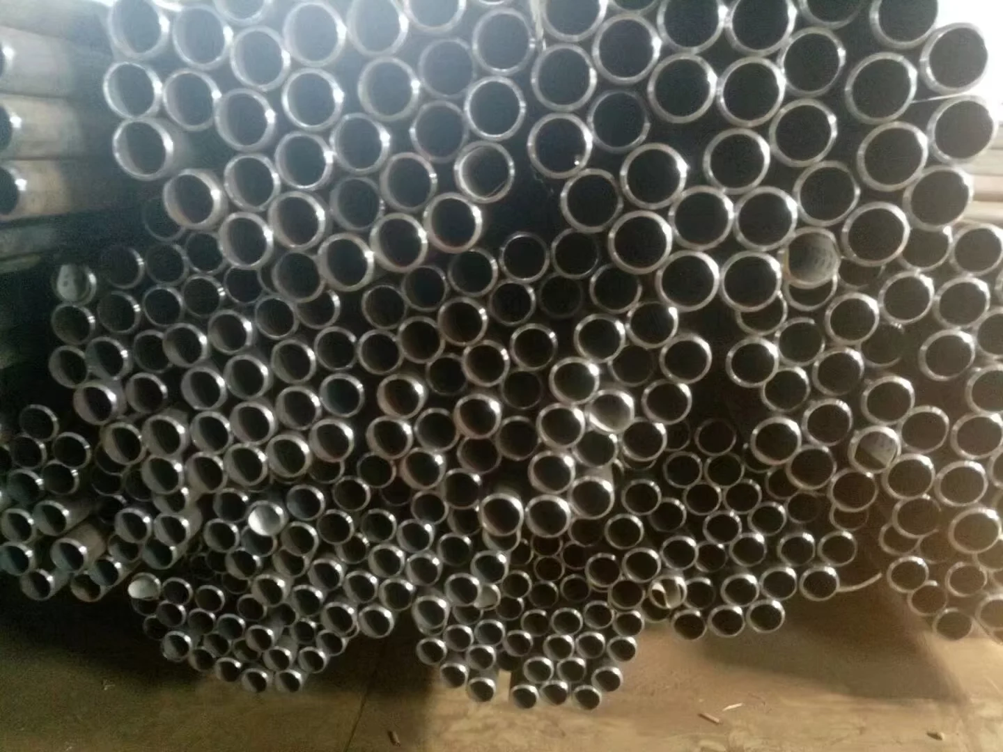 A53 A106 Seamless Steel Pipe ASTM DIN Standard Supplier Factory Direct