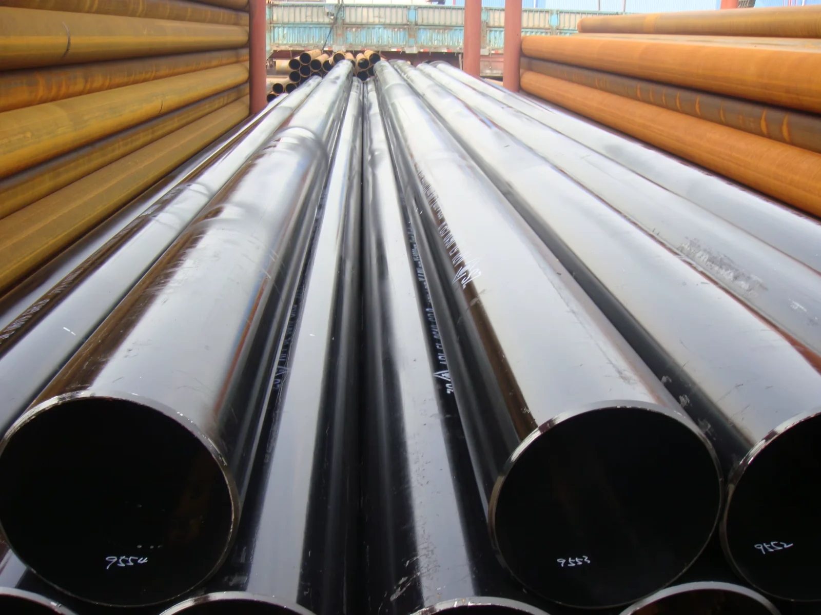 ASTM A106 LSAW Steel Pipe OD 355.6-1626mm Supplier