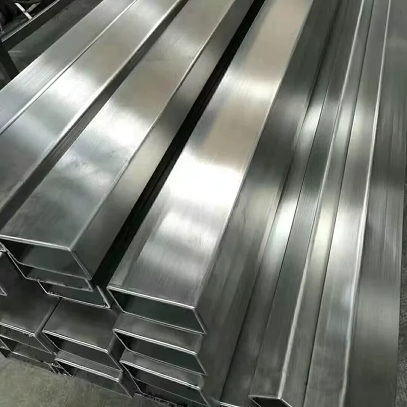 ASTM A106 SUS305 Seamless Steel Pipe Square Rectangular Round 0.7-5mm Supplier