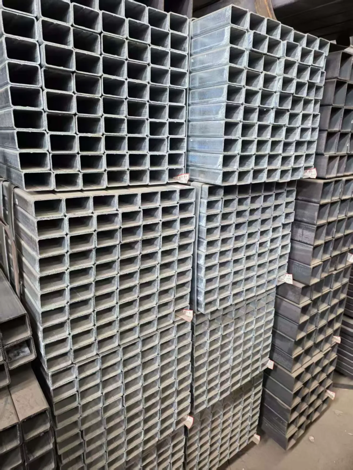 Dx51D Dx52D Dx53D Galvanized Round Steel Pipe ASTM Supplier