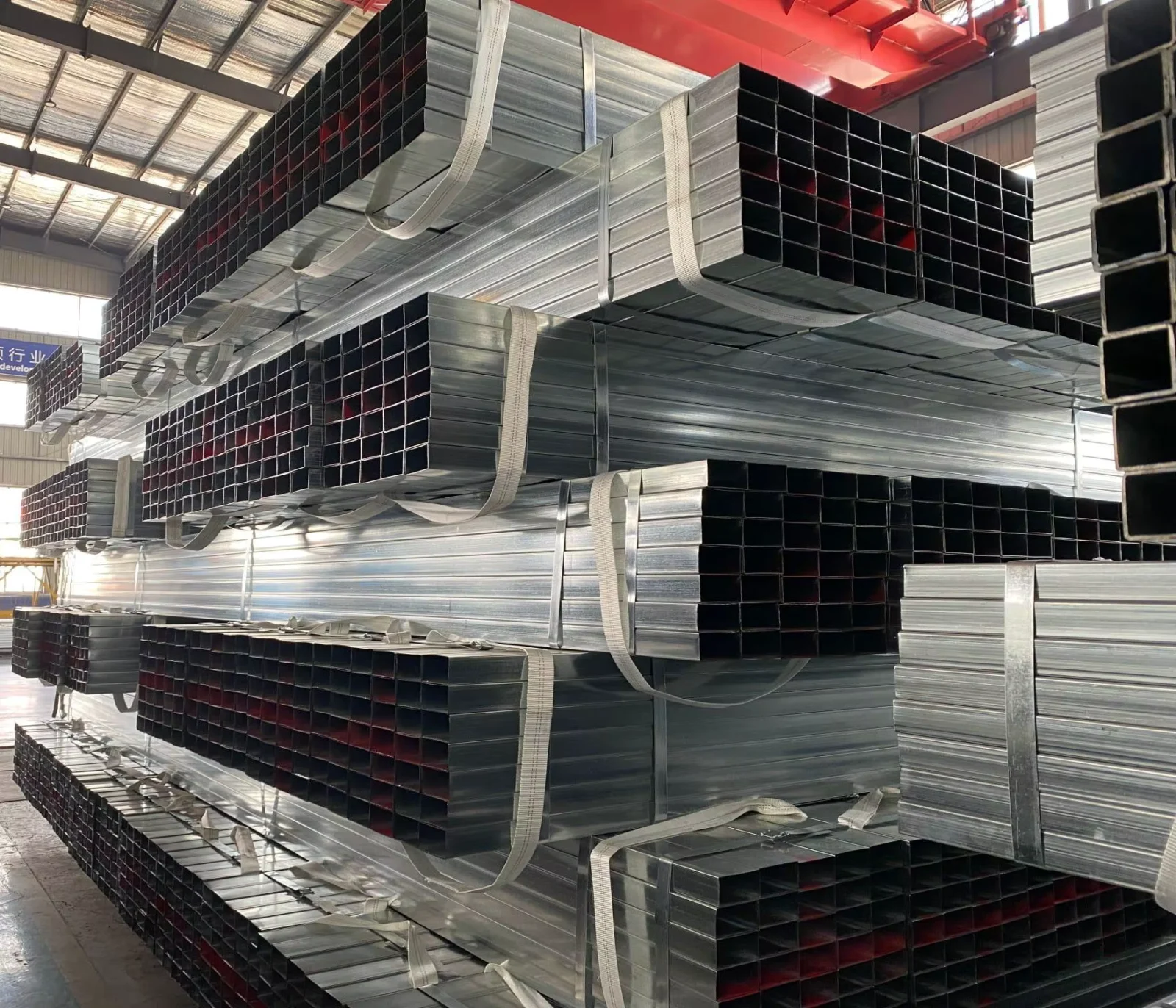 Q195 Q235 Galvanized Square Steel Tube ERW Hot-Dip Factory Supplier