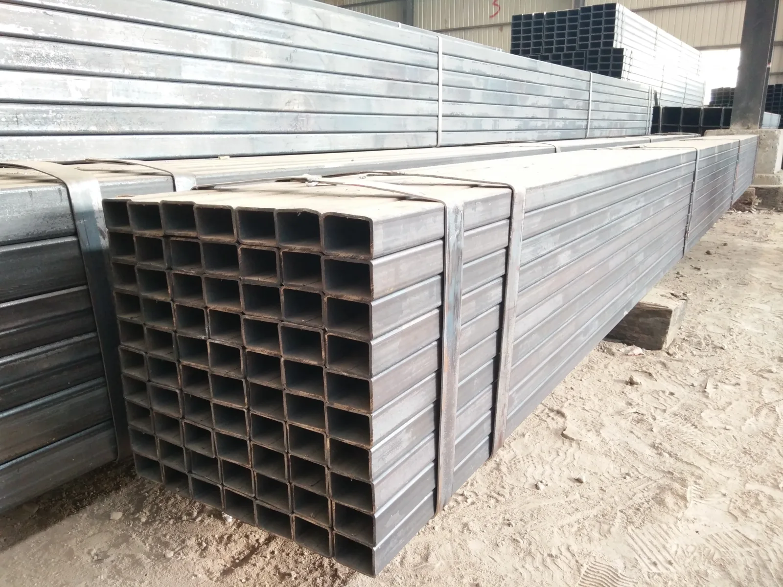 Q195-Q345 Seamless Square Steel Tube 20-500mm ASTM A500 EN10219 Supplier
