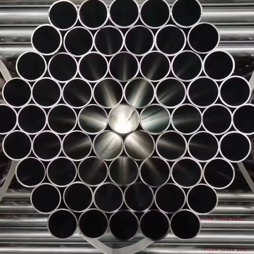 Q195-Q345B Galvanized Square Rectangular Steel Tube 0.5-40mm Wall Thickness Supplier