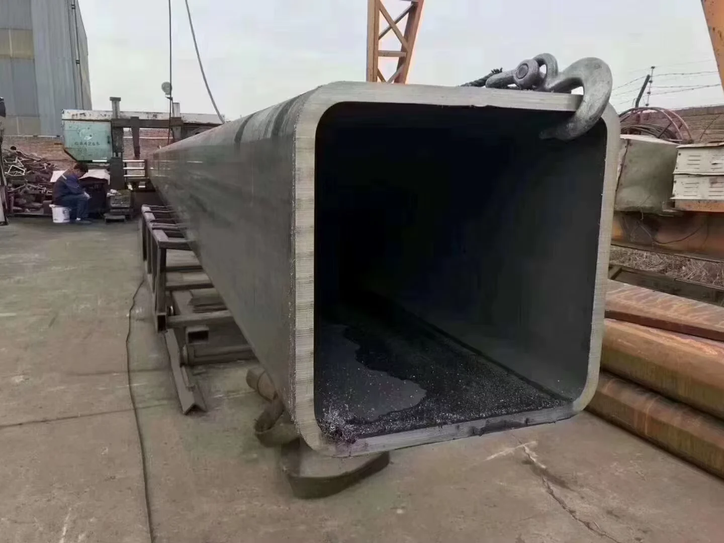 Q195-Q460 Sharp Corner Square Steel Tube 0.5-200mm Wall Thickness Manufacturer