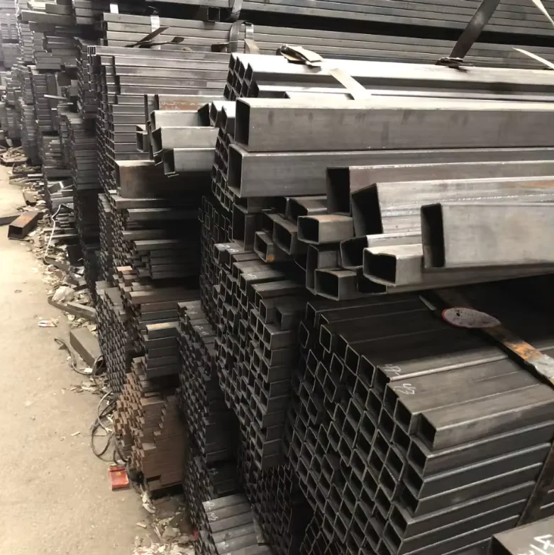 Q235 Carbon Steel Square Rectangular Tube 10-500mm ERW Manufacturer