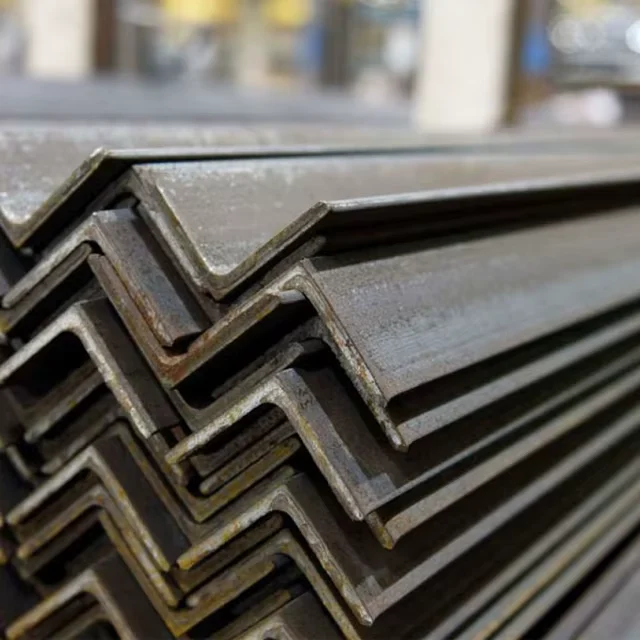 Q235 Q345 Angle Bar Hot Rolled 3-24mm Thickness Supplier