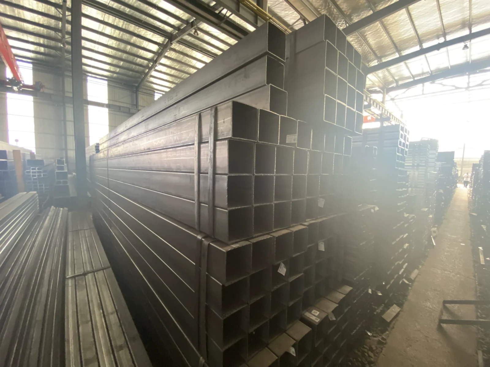 Q235 Q345 Carbon Steel Square Rectangular Pipe 20-500mm ASTM A500 Supplier