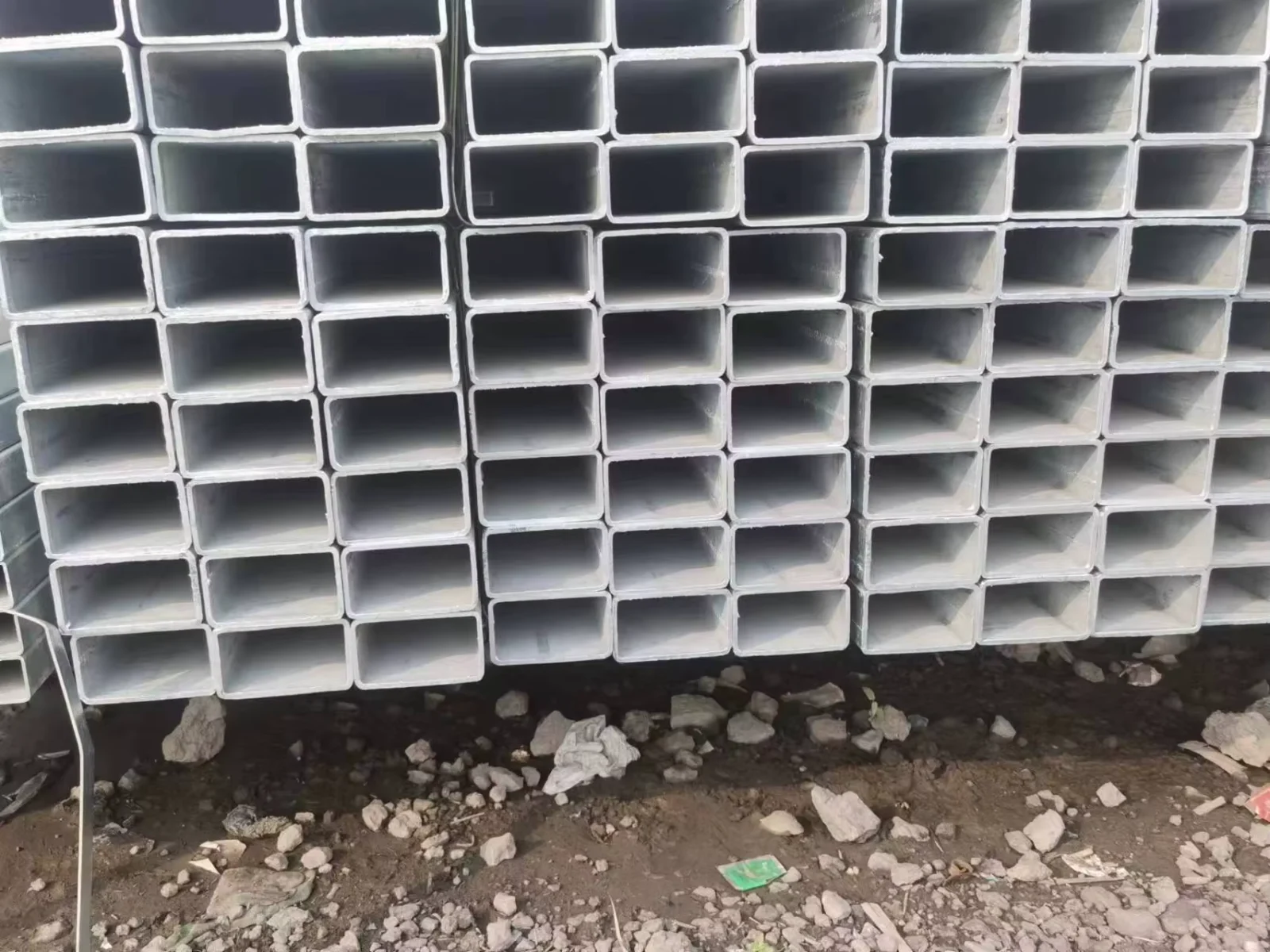 Q235 Q345 Hot Dipped Galvanized Rectangular Steel Tube Supplier
