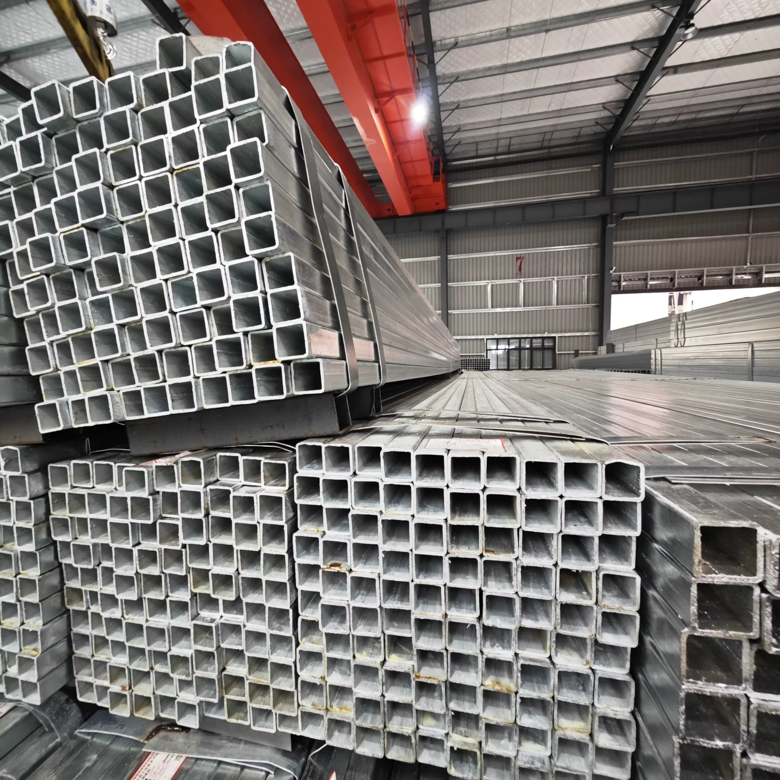 Q235 Q345 Q355 Carbon Steel Square Rectangular Tube Custom Sizes Manufacturer