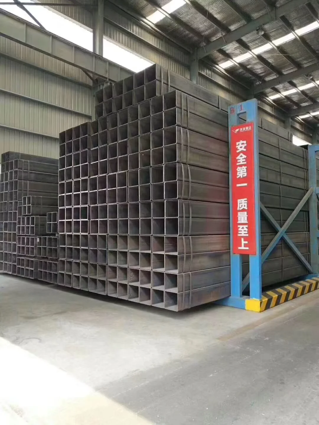 Q235 Q345 S355JR Seamless Square Rectangular Steel Tube Custom Sizes Supplier