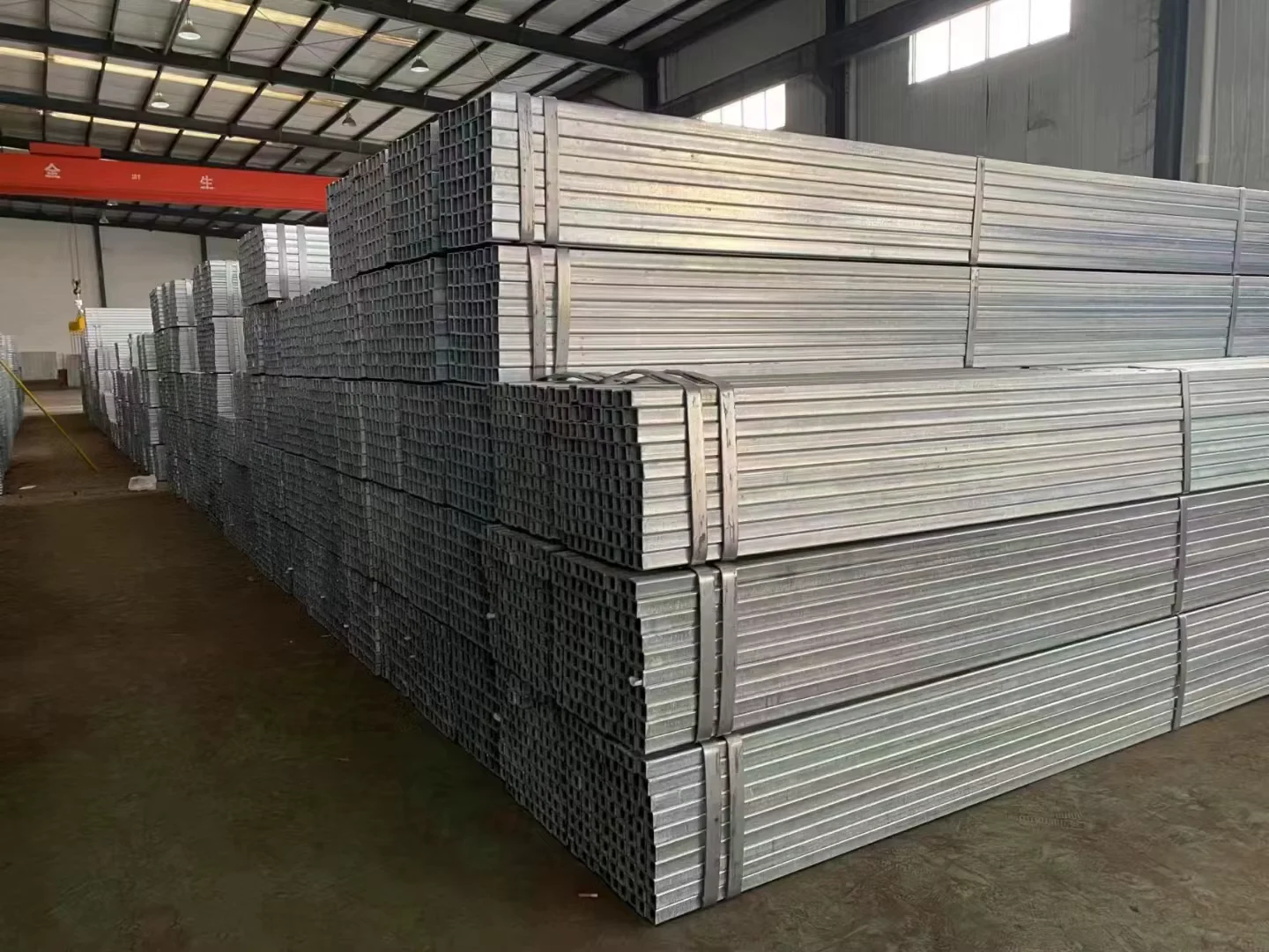 Q235 S275JR Hot Dipped Galvanized Square Rectangular Steel Tube Supplier
