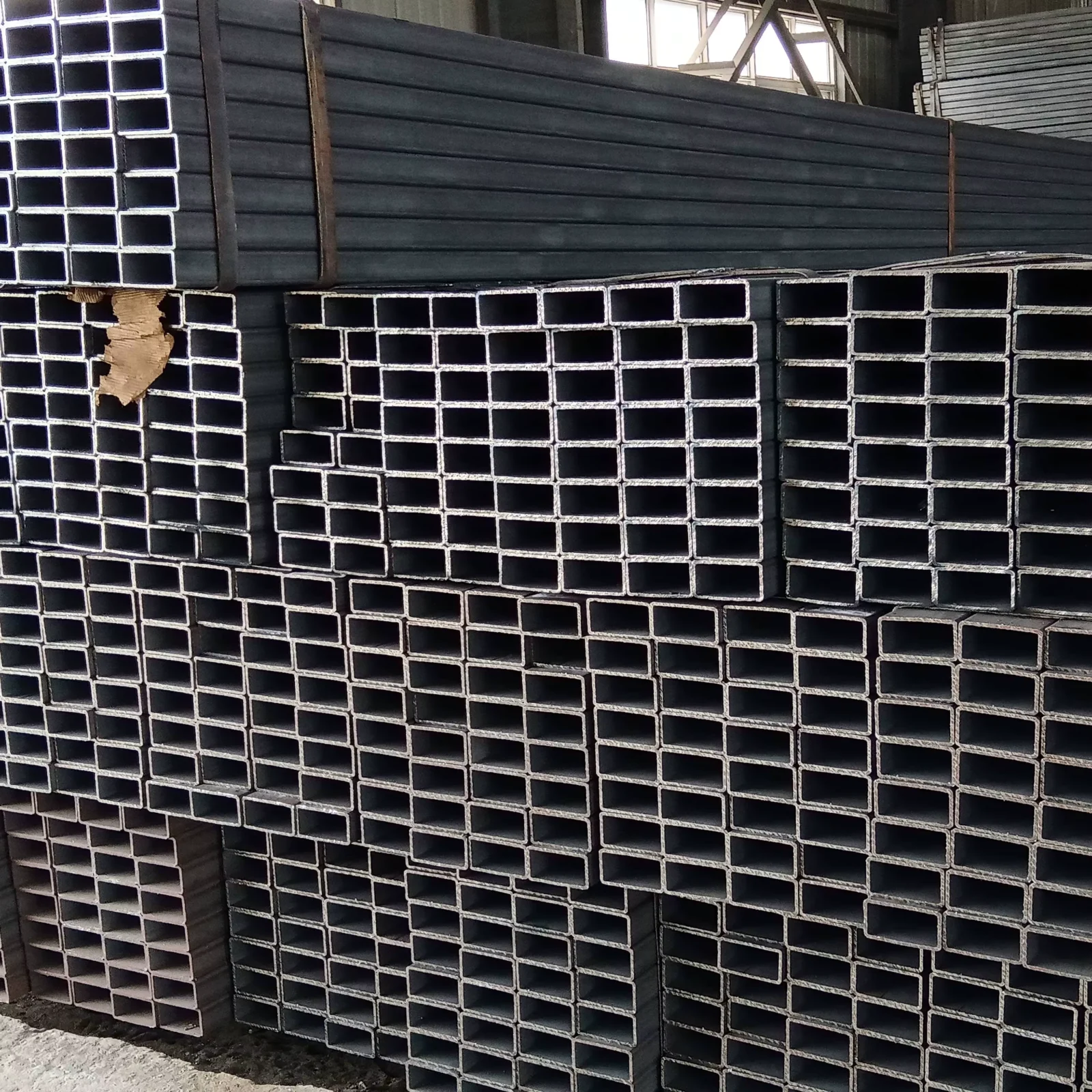 Q235 Welded Square Steel Tube ERW Hot Rolled ASTM JIS Manufacturer
