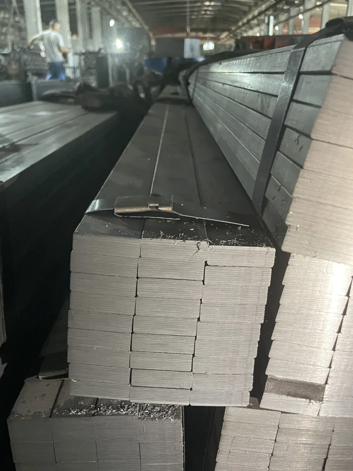 Q235B Cold Drawn Flat Steel 16-25mm Bright Finish Custom Cutting Supplier