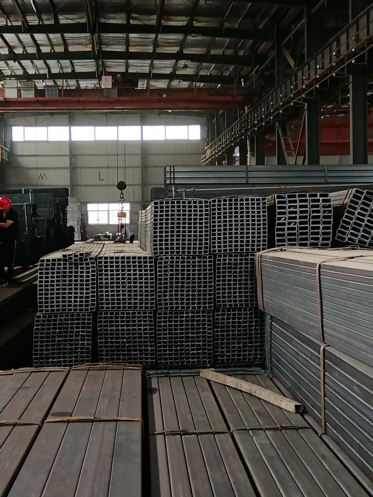 SPA-H Corten Steel Square Tube JIS G3125 ERW Black Supplier